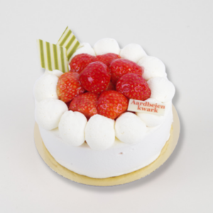 AARDBEI KWARK MINI TAART